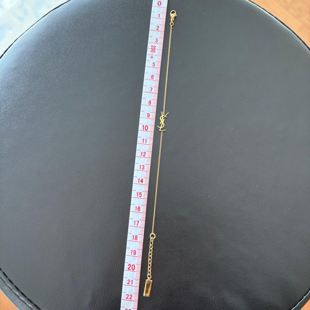 SAINT LAURENT カサンドラ　ロゴブレスレット ゴールド