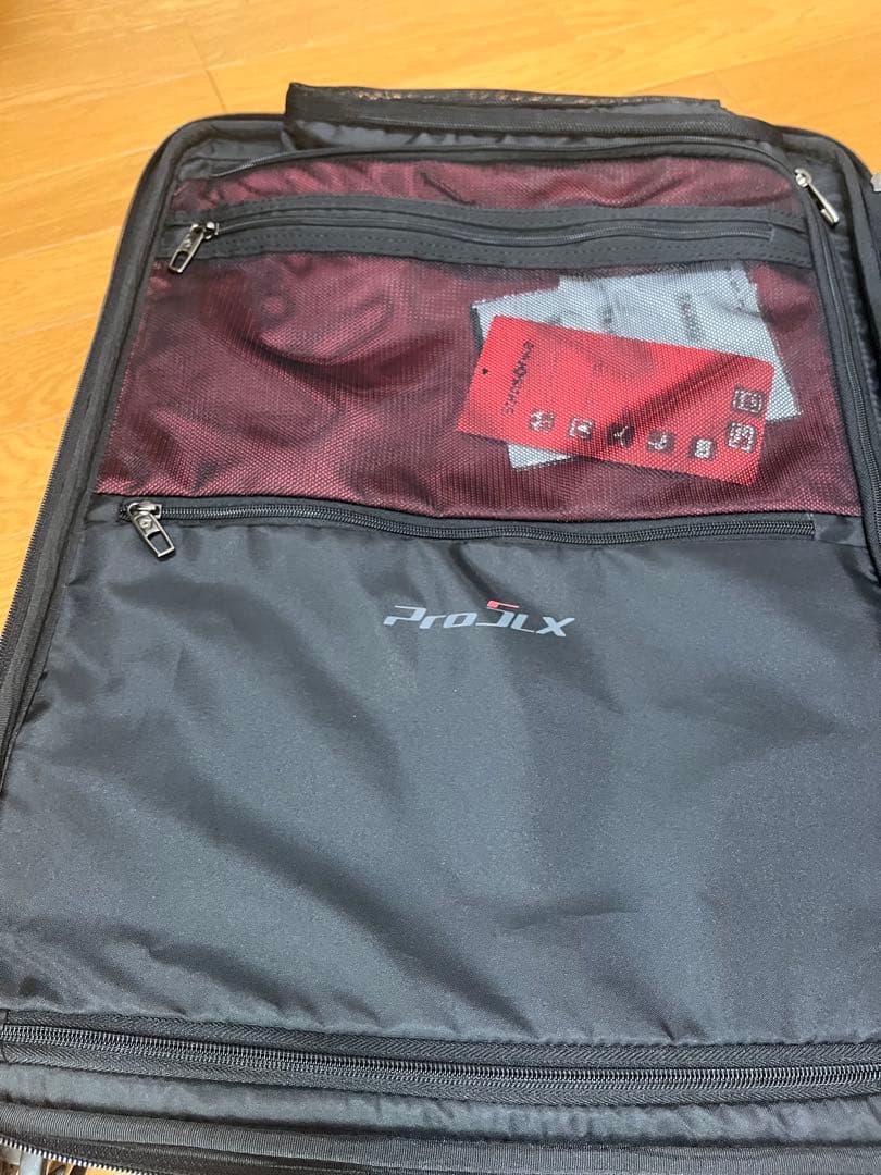 サムソナイト　スーツ収納　拡張機能　機内可40.5L スピナー　新品未使用