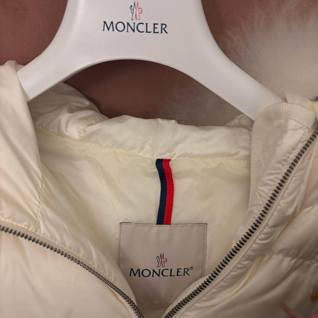 MONCLER モンクレ 白 ファー ショート丈ダウン サイズ1