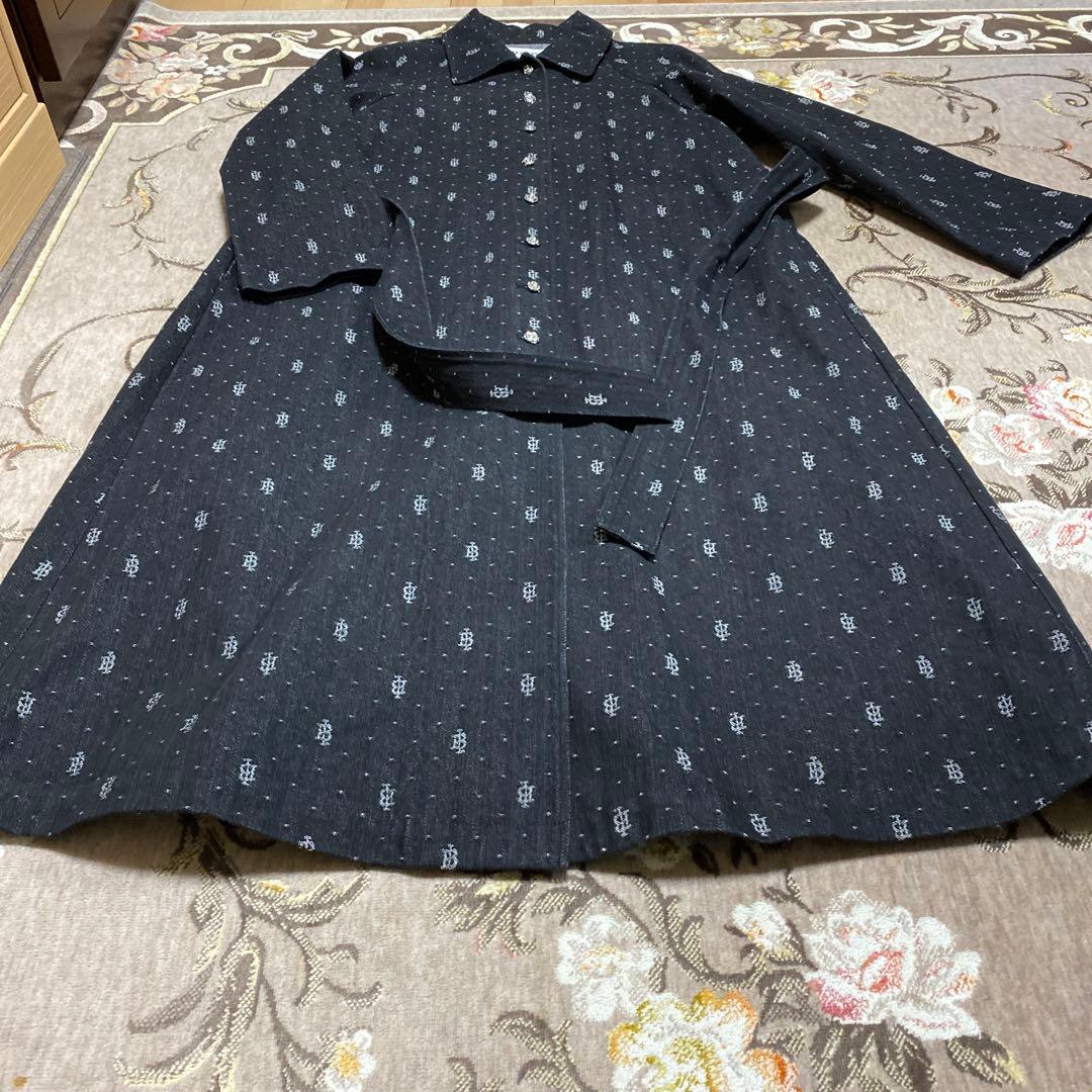 INGEBORG 黒いデニム風ロングコート