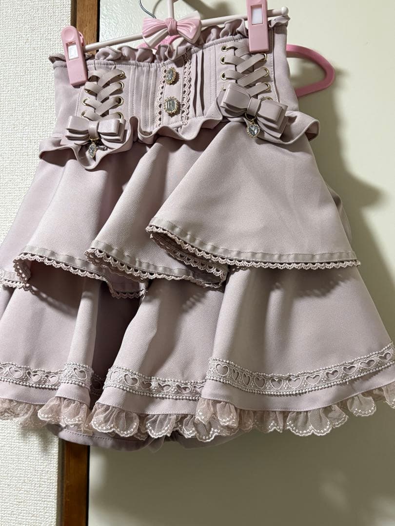 リズリサ サスペンダー付きスカパン