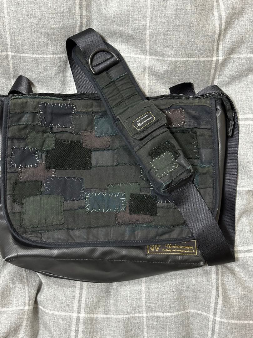 【極美品】アンダーカバー SCAB復刻瘡蓋メッセンジャーバッグ