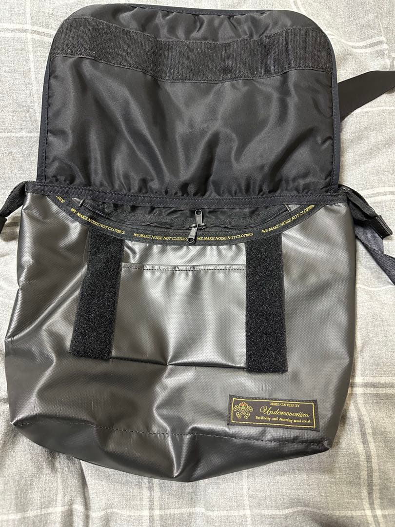 【極美品】アンダーカバー SCAB復刻瘡蓋メッセンジャーバッグ