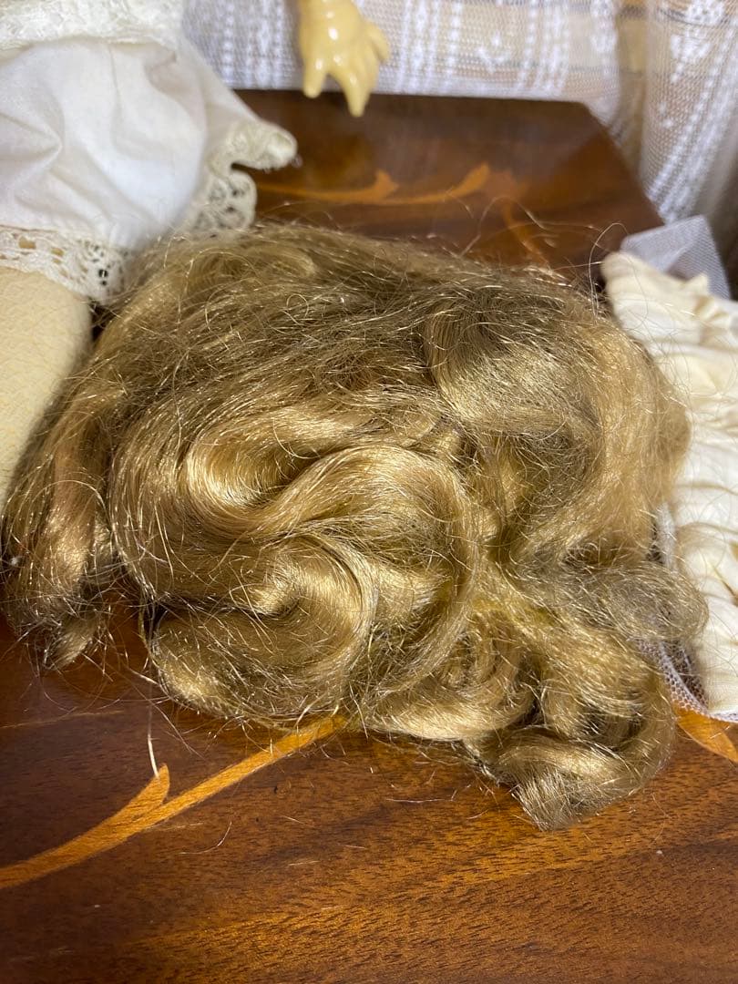 スリープアイ　アンティーク　ビスクドール