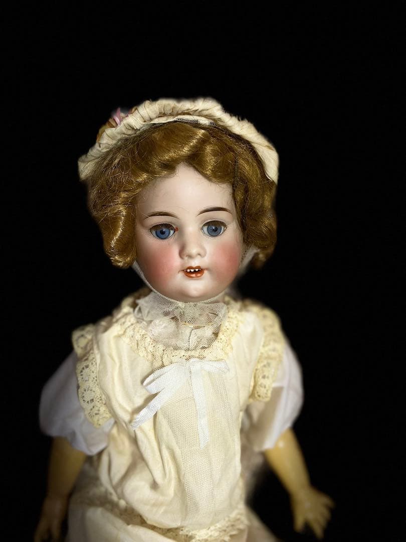 スリープアイ　アンティーク　ビスクドール