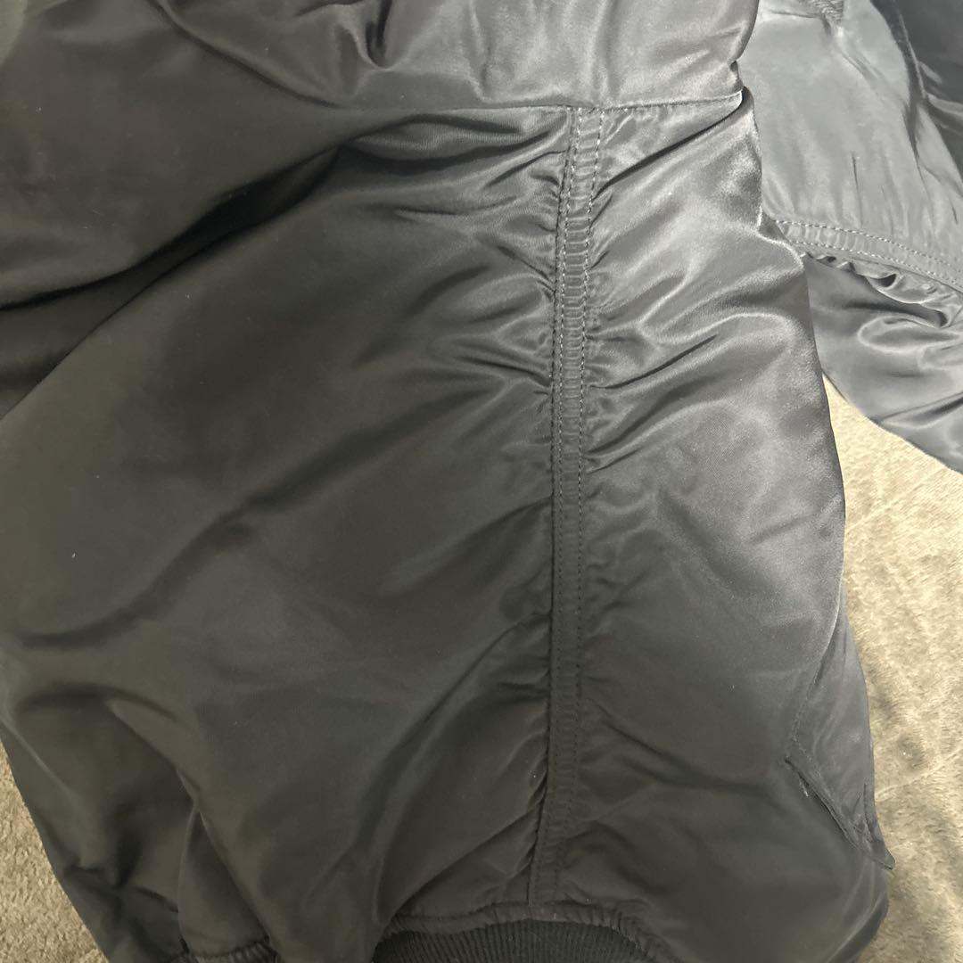 Alpha Industries MA-1 ブラックジャケット Lサイズ