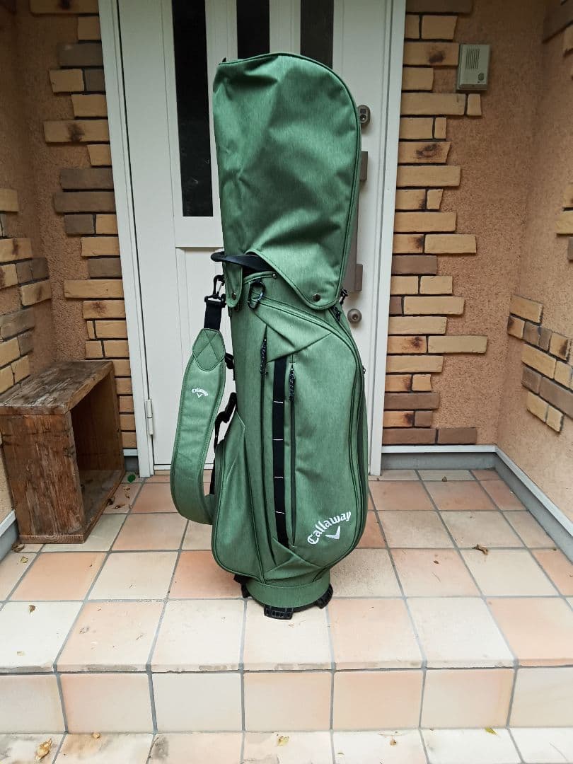 キャロウェイ　キャディバッグ 　色　グリーン