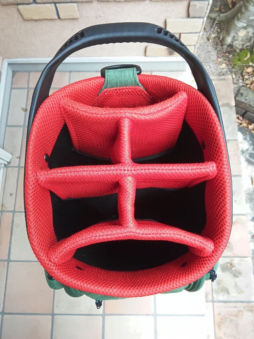 キャロウェイ　キャディバッグ 　色　グリーン