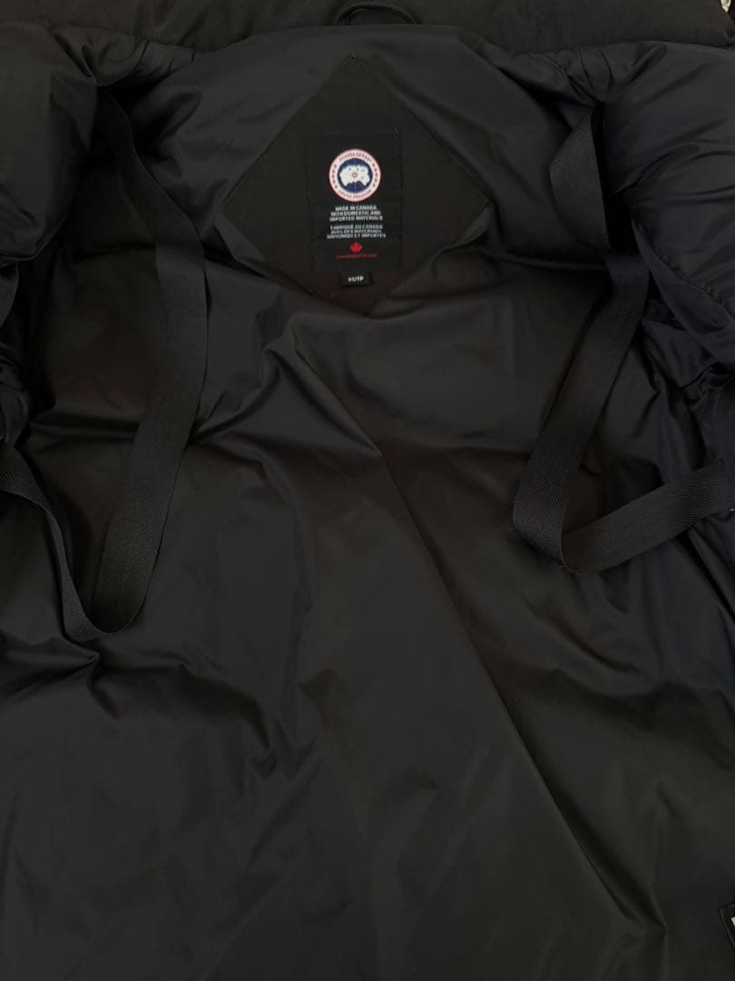 N*N様   ブラック ダウンジャケット　フード取り外し可