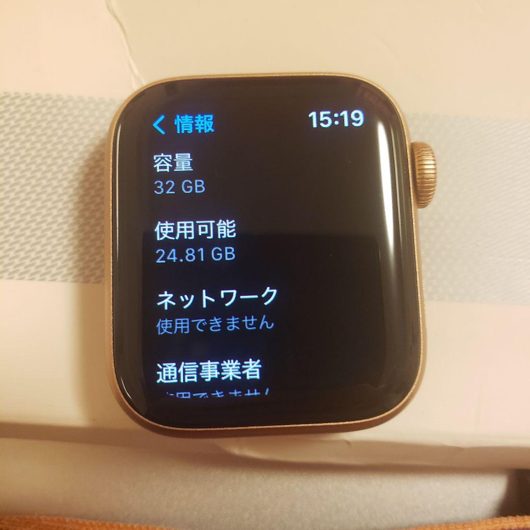 p*t様 値下げ　APPLE WATCH SE 40 (GPS + Cellul