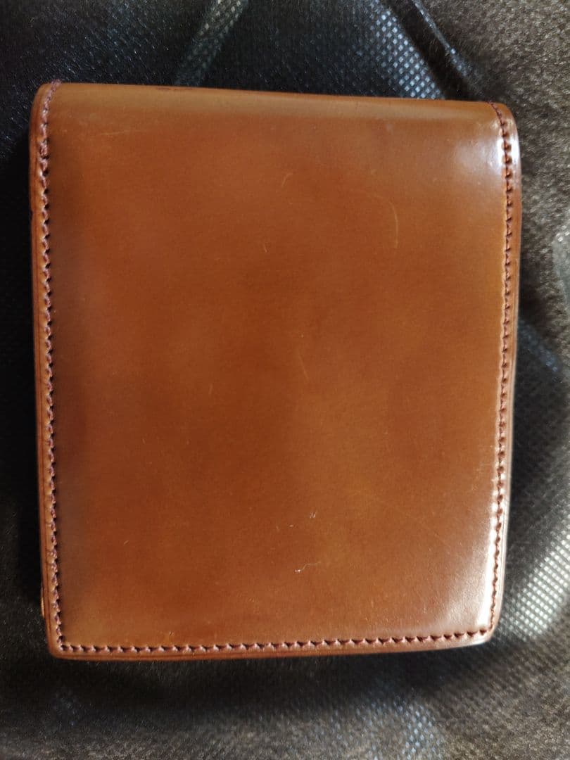 Flathority 二つ折り財布 シェルコードバン　バーボン