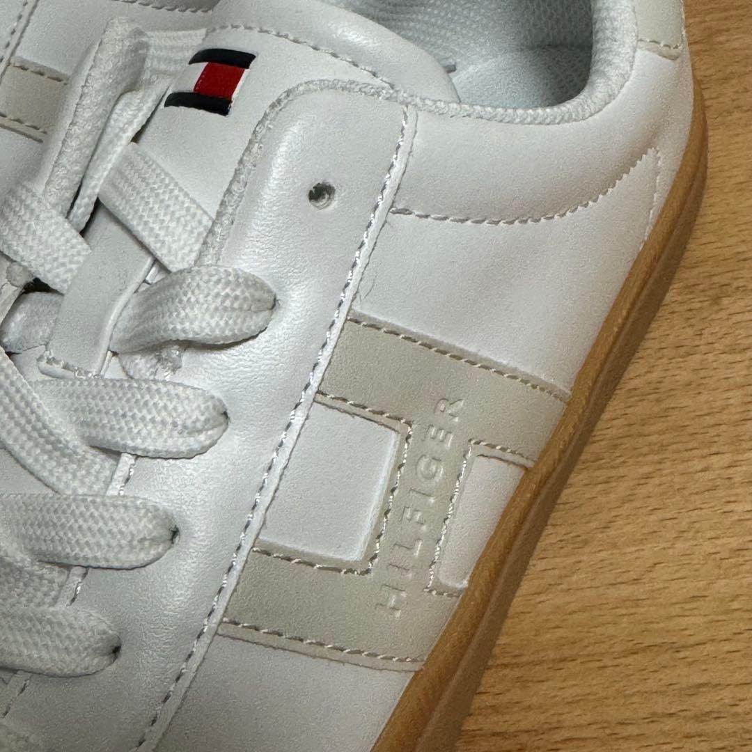 トミーヒルフィガー スニーカー Lexeih ホワイト メンズ レディース