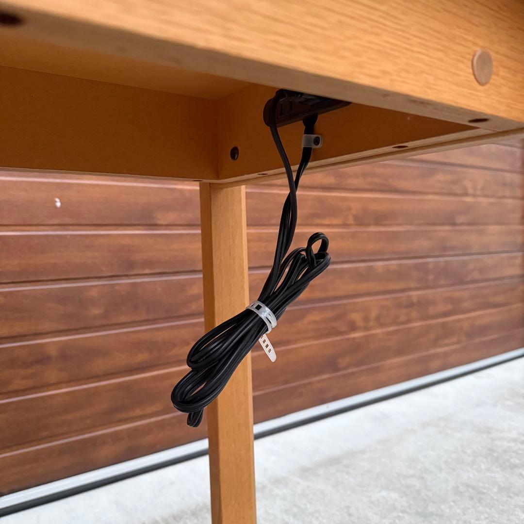 美品 カリモク デスク 電源ユニット付き 購入価格7万