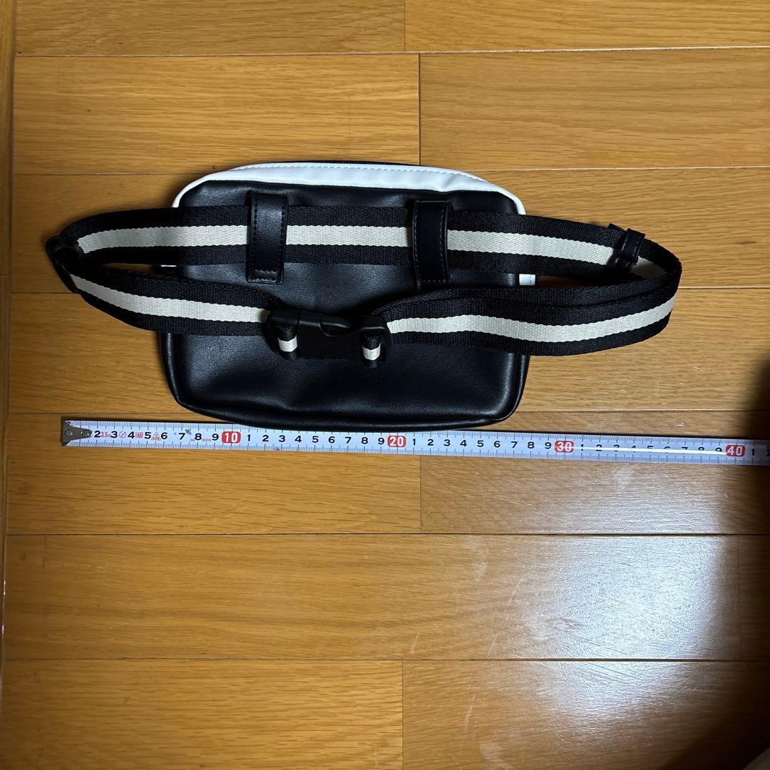 ランバンスポール　 レディースウエストポーチ