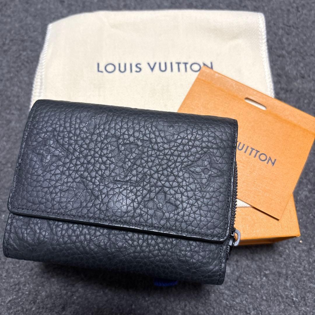 ルイヴィトン モノグラム トリヨン パイロット 三つ折り財布