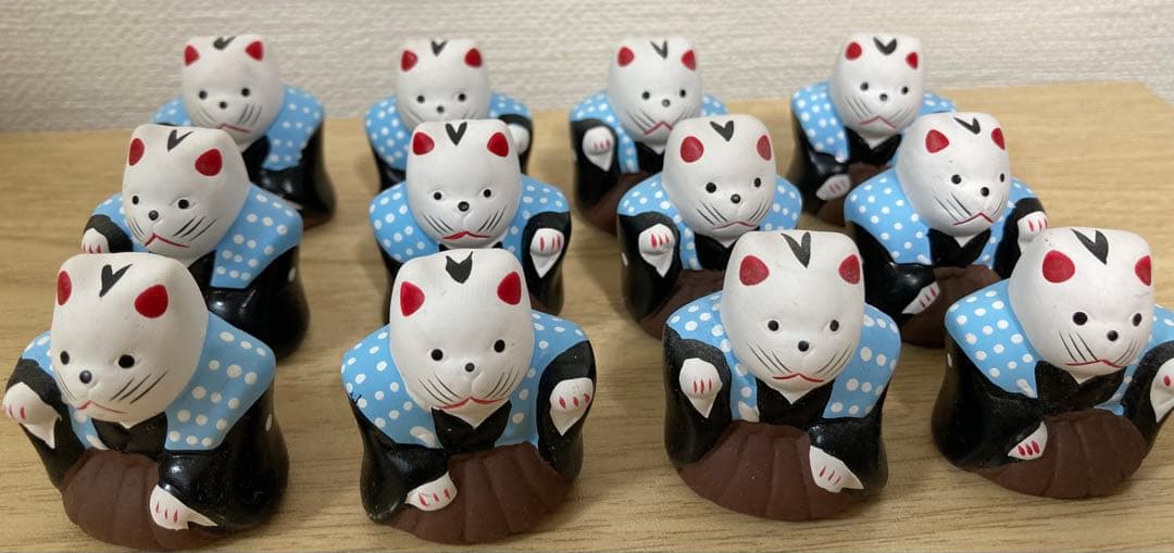 猫の置物 12体セット　住吉大社　招き猫　ねこ　初辰まいり
