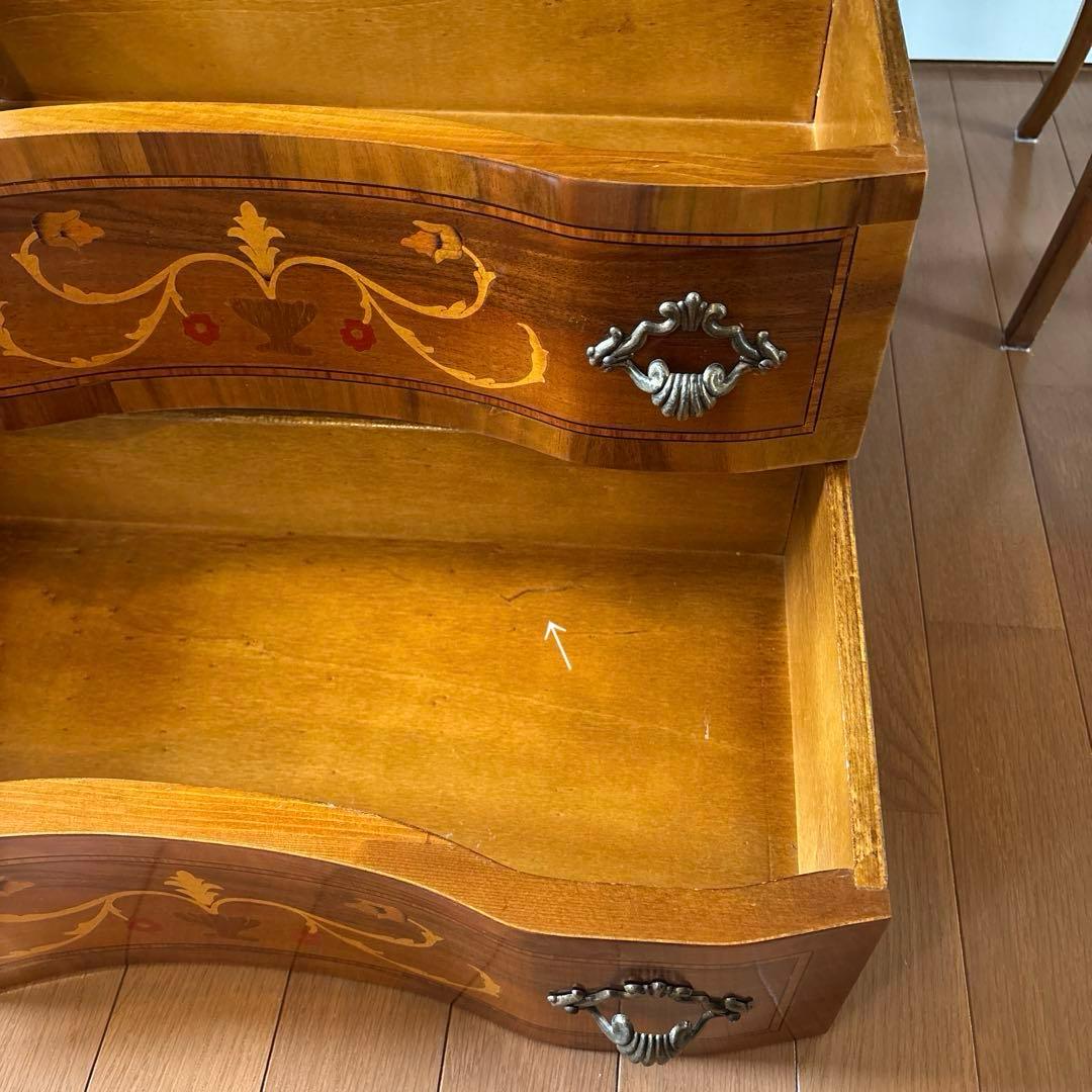 イタリア製 TAROCCO VACCARI猫足チェスト(家の置物と額絵はオマケ)