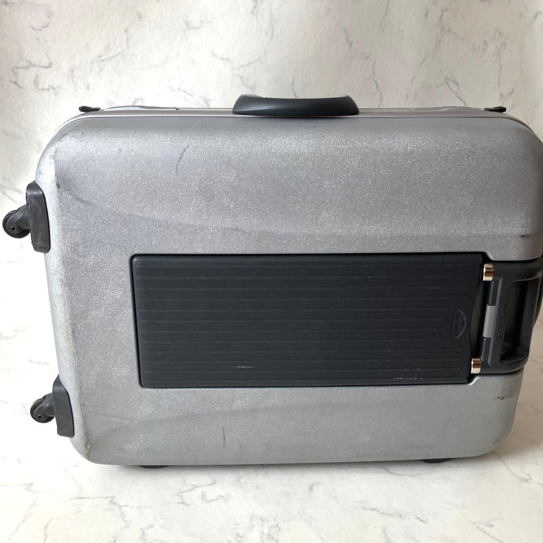 廃盤 サムソナイト シルエットMV 97ℓ スーツケース シルバー　大容量