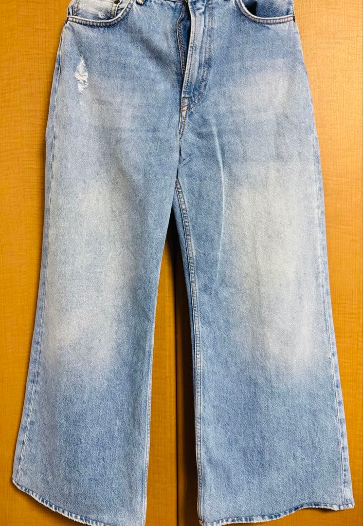 Acne Studios ライトブルー ワイドデニム