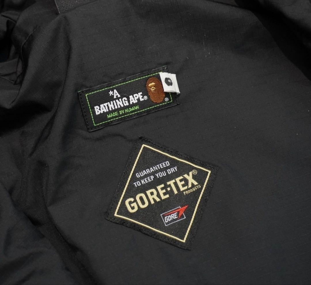 アベイシングエイプ　スノボJK ゴアテックス　BAPE カモ サイズM
