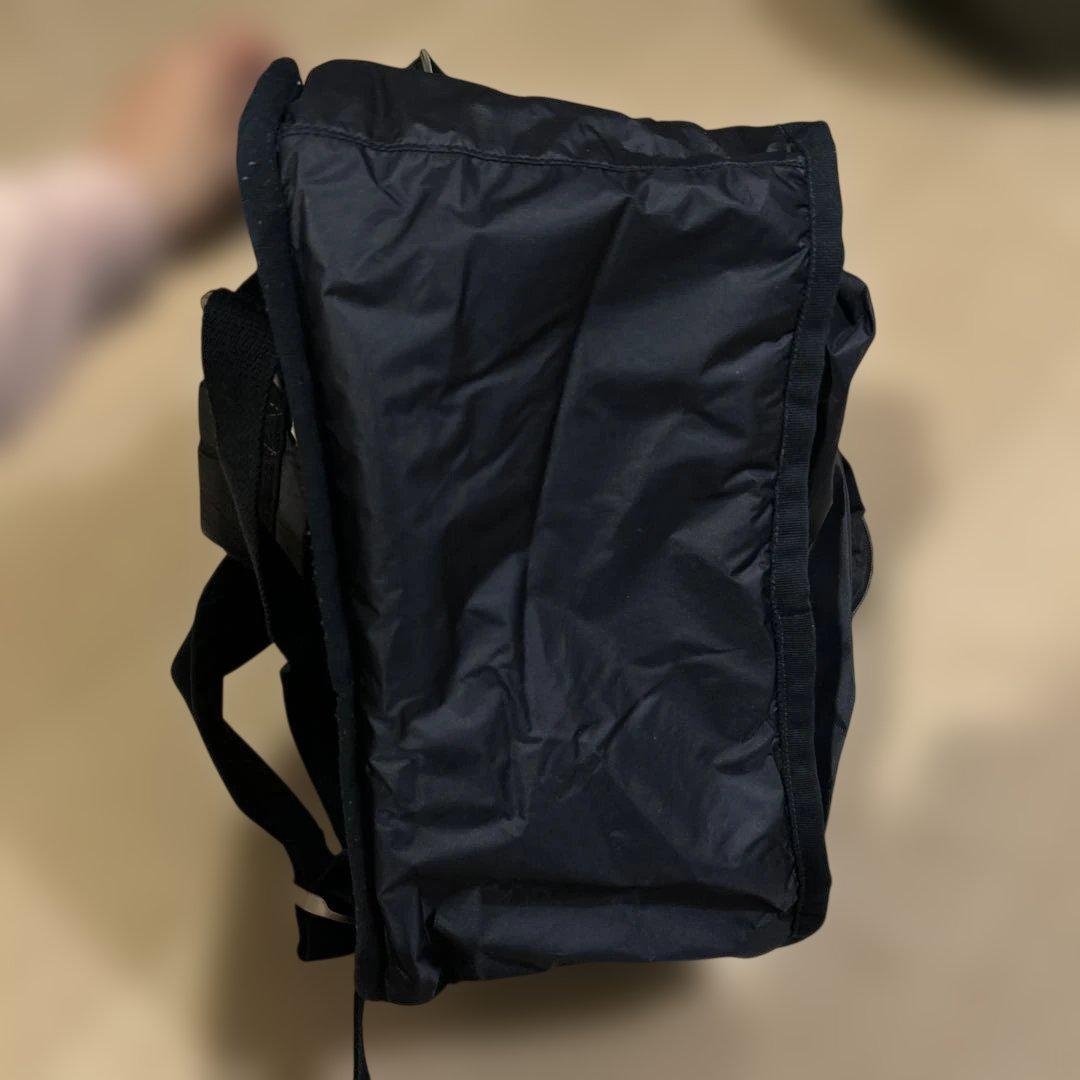 極美品　レスポートサック　エッセンシャル　リュック　ネイビー　超軽量