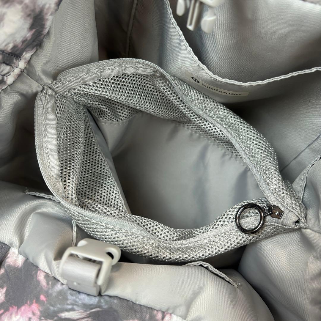 ルルレモン　2WAY マザーズバッグ　ON MY LEVEL BAG 2.0