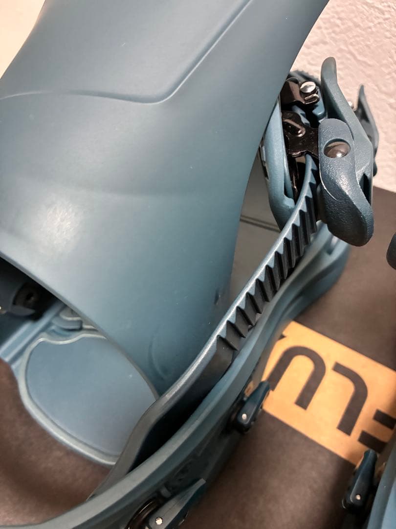 25-26 FLUX DS ビンディング Lサイズ CHARCOAL