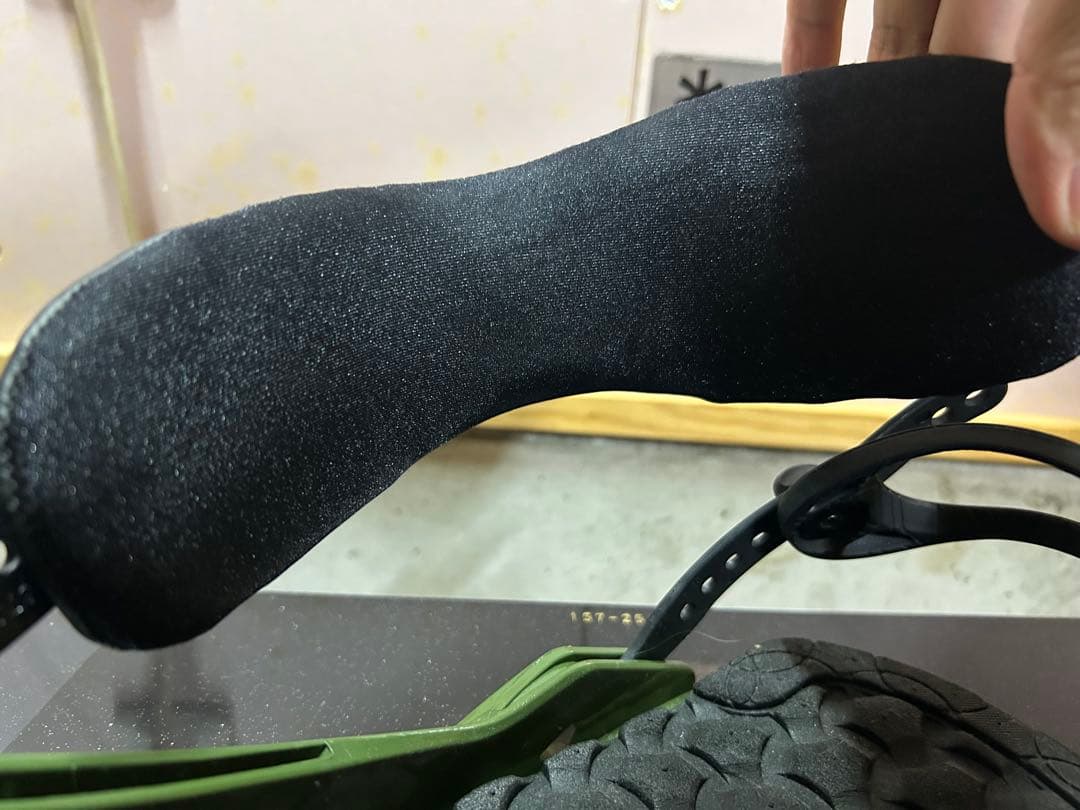 Salomon rhythm サイズＬ　オリーブグリーン