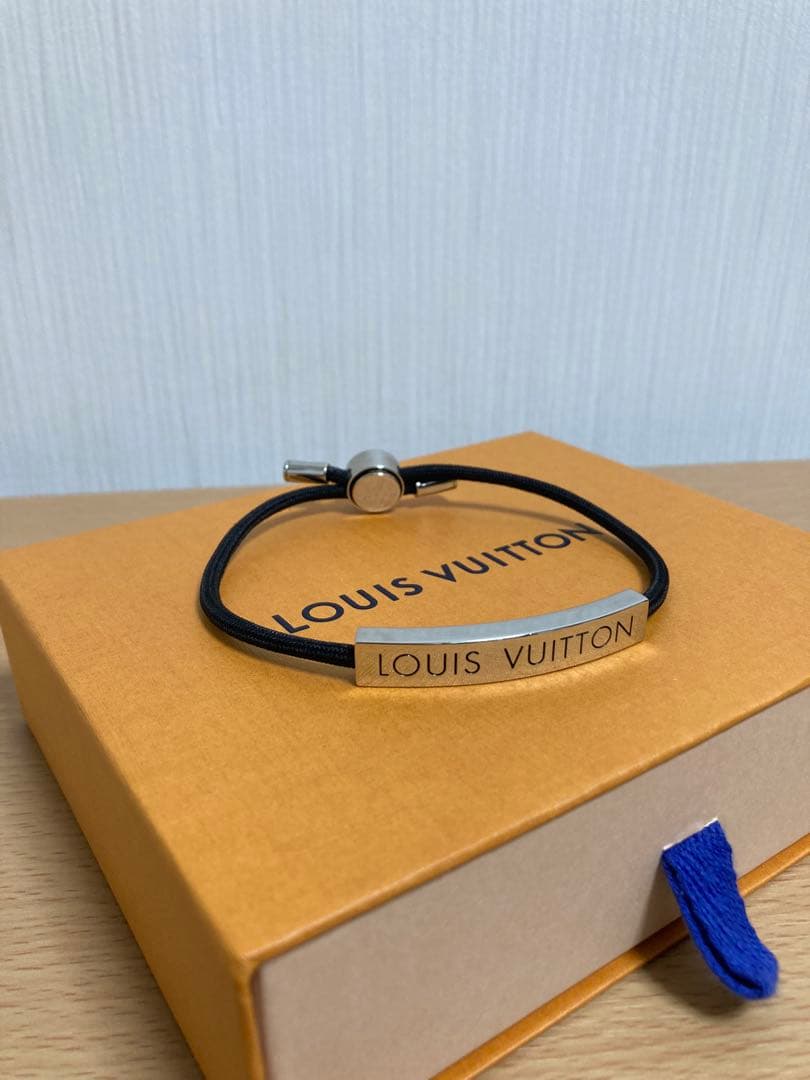 LOUIS VUITTON ブレスレット スペース