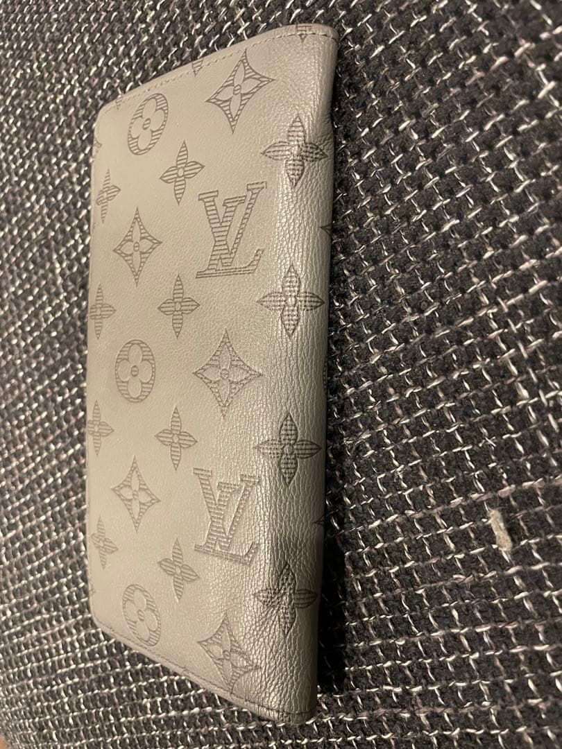 美品　ルイヴィトン 長財布 モノグラムシャドウ ポルトフォイユブラザ