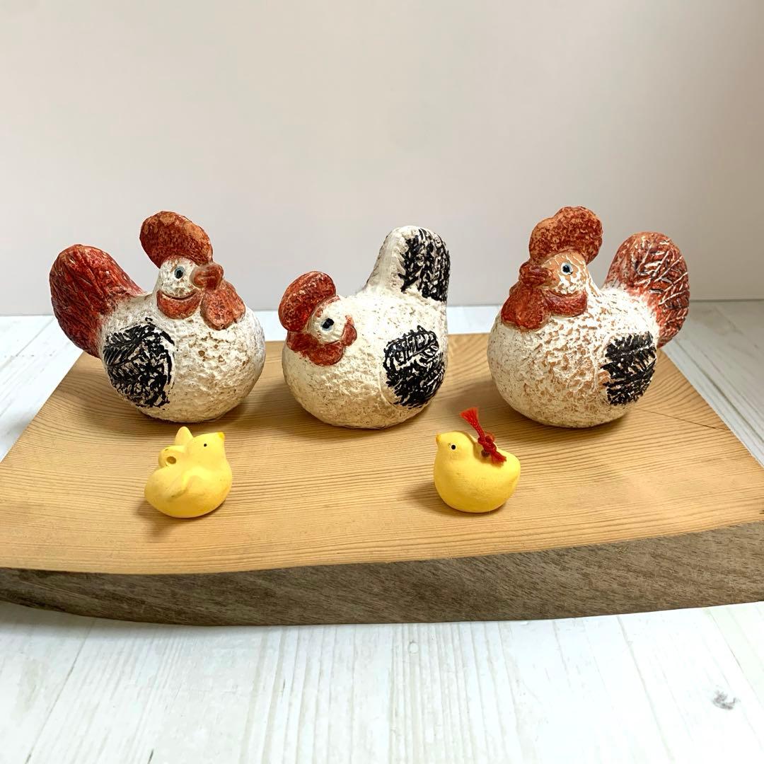 D☆ レトロ　鶏　ひよこ　にわとり　親子　焼き物　土鈴　置物