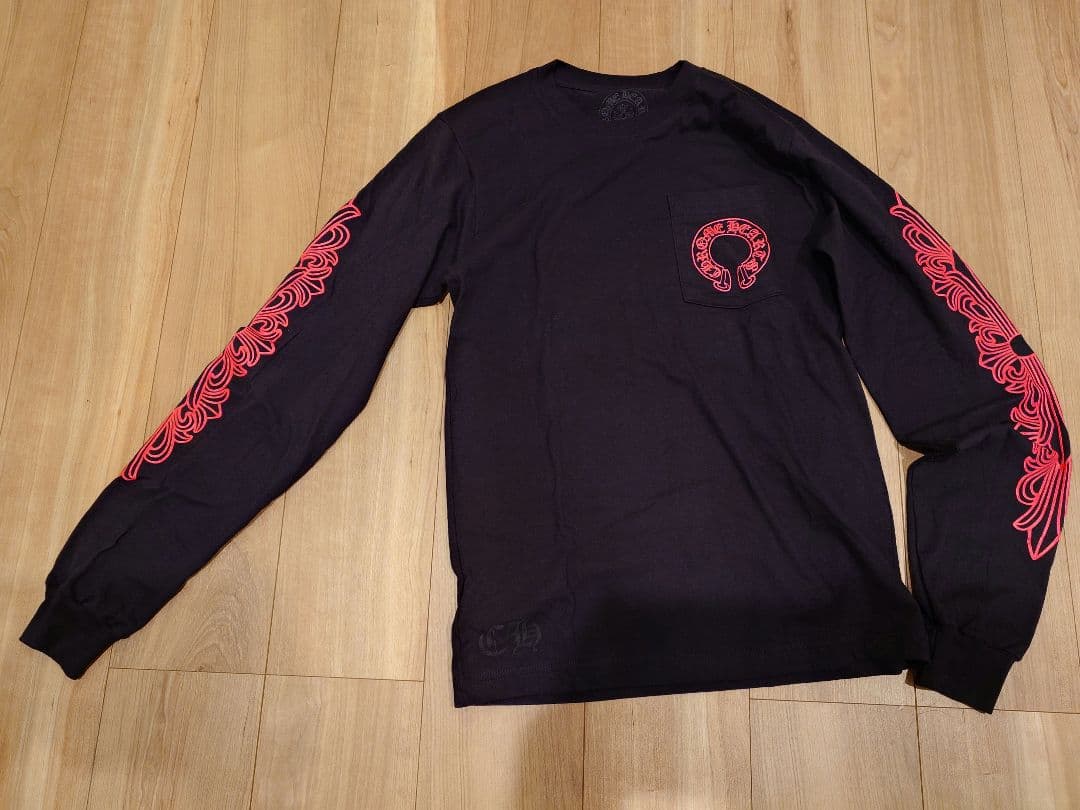 CHROME HEARTS 長袖ロンTブラック　ピンク　ロゴプリント Sサイズ