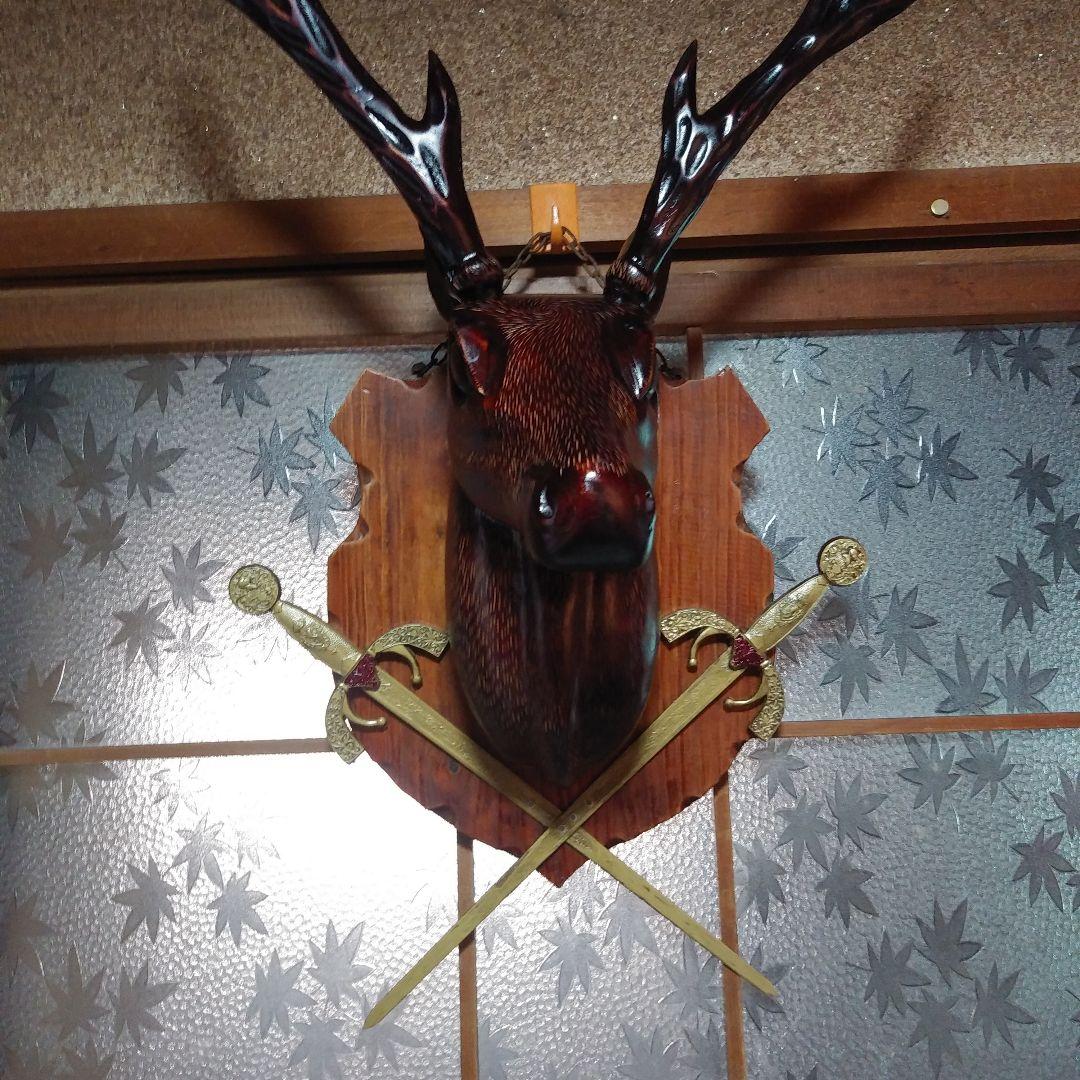 木製鹿の頭部彫刻 壁掛けオブジェ