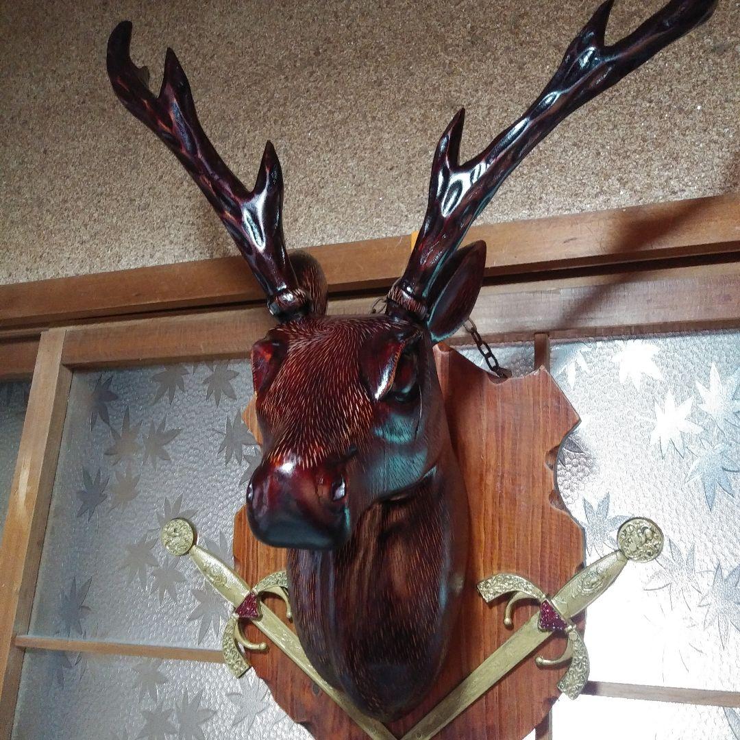 木製鹿の頭部彫刻 壁掛けオブジェ