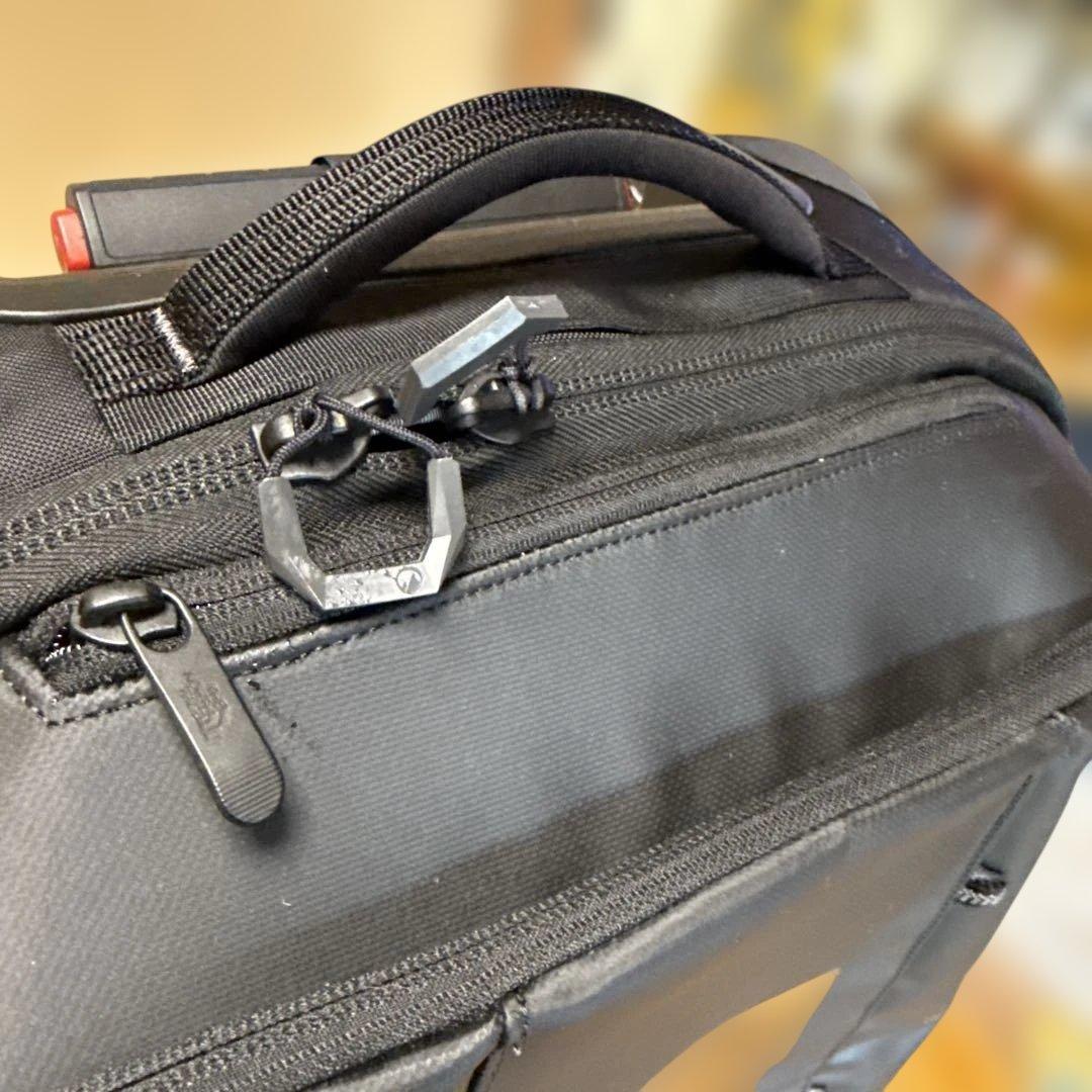 THE NORTH FACE ブラックキャリーケース