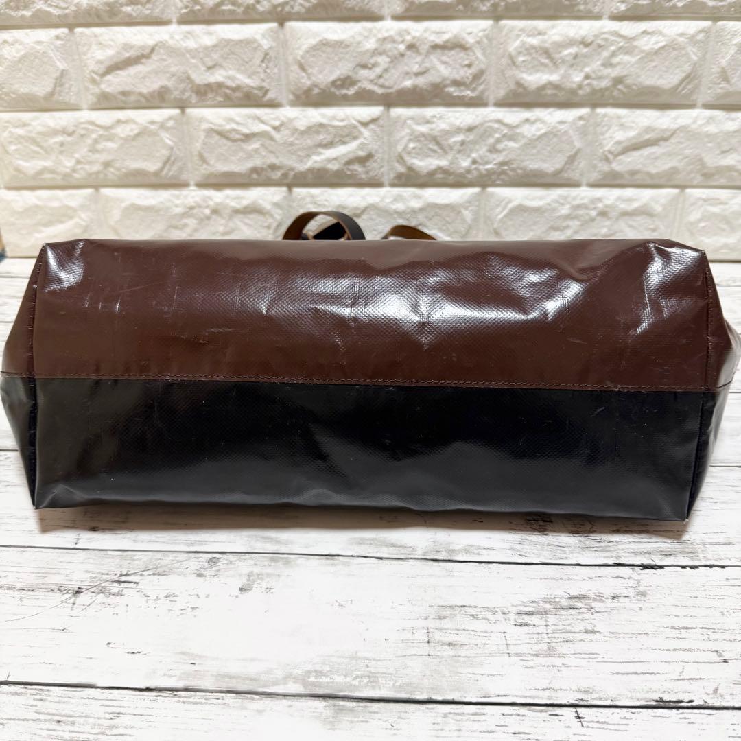 MARNI TRIBECA マルニ トライベッカ PVCトートバッグ