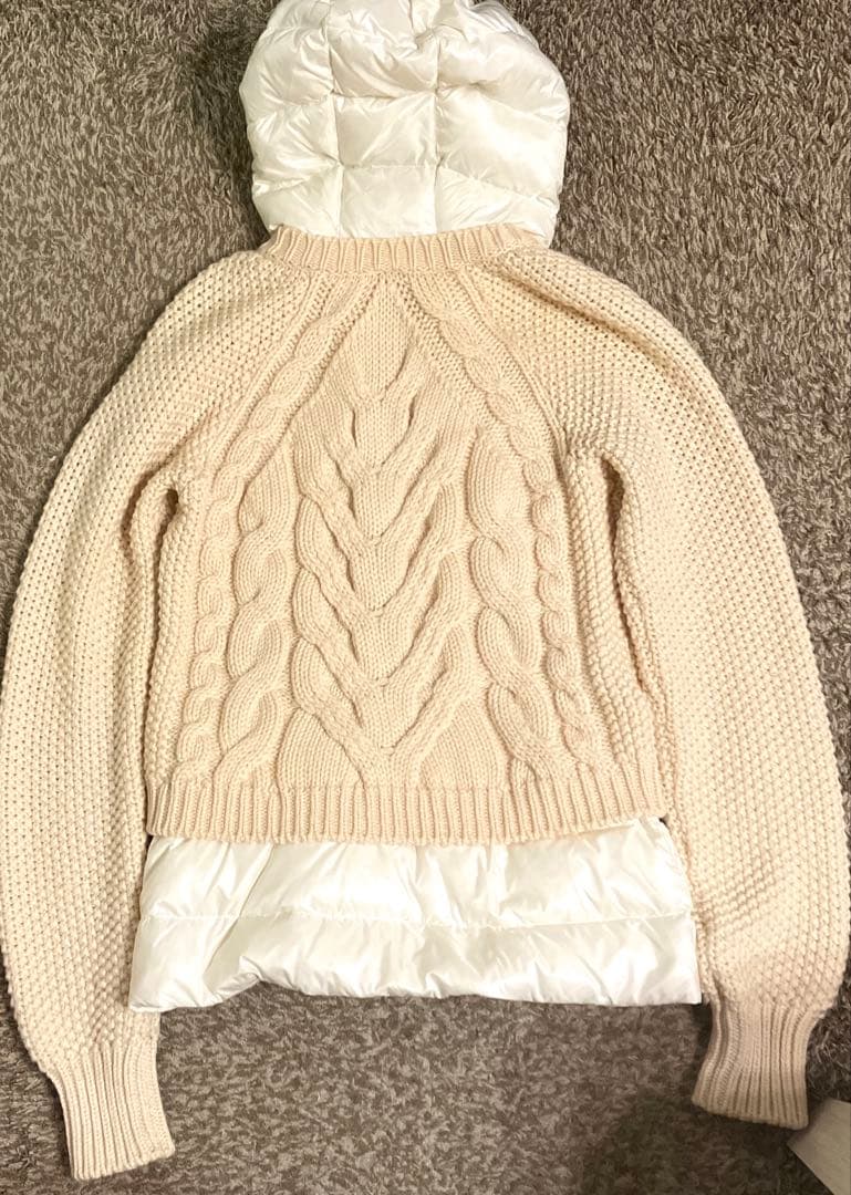 モンクレール　レディース　切り替えニットダウン　サイズS