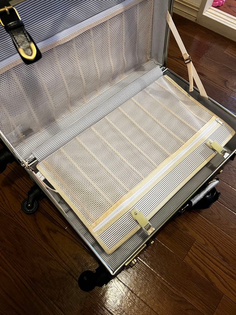 【新品・未使用】旅行用キャリーケース