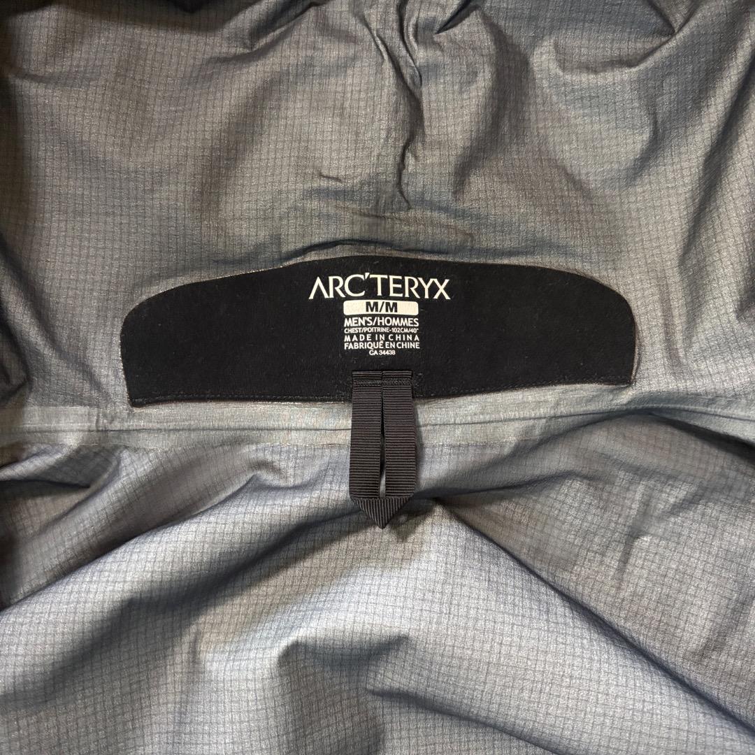 ゆ*様 ⭐︎レア⭐︎ arc'teryx Beta SV アークテリクス Bla