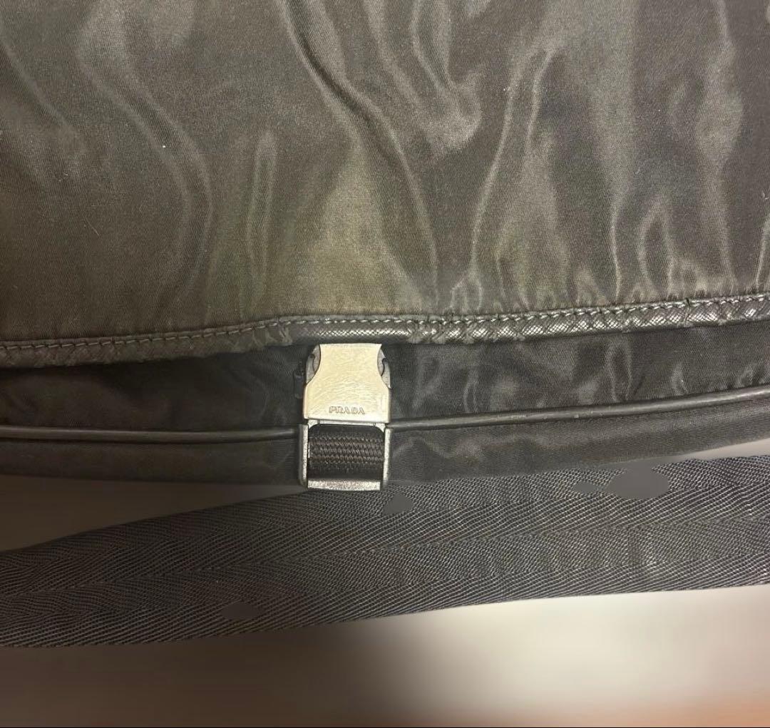 PRADA メッセンジャーバッグ ブラック