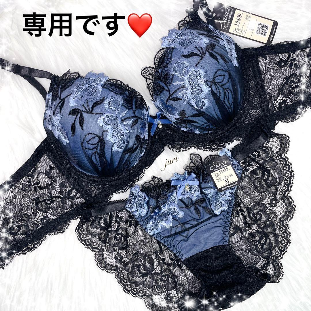 専用❤️クラッシックローズ❤️紐パン❤️全2色❤️上下セット❤️Tバックレース❤️