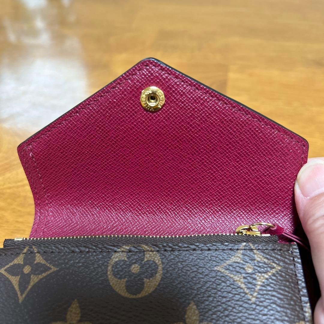 LOUIS VUITTON ポルトフォイユ　ヴィクトリーヌ　三つ折り財布