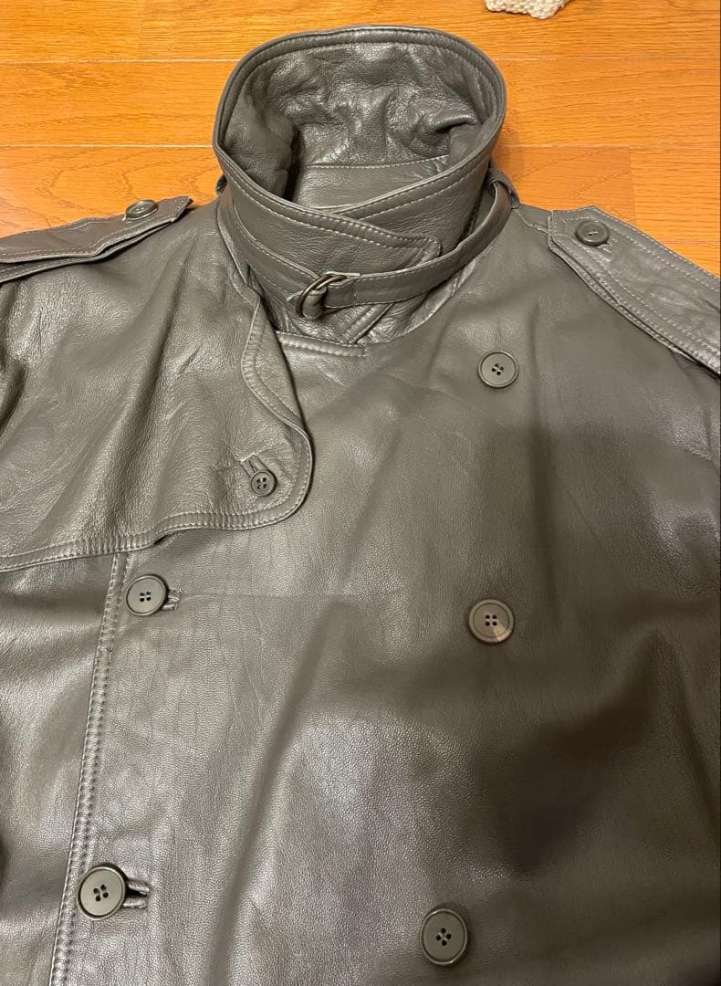 Euro vintage レザートレンチコート