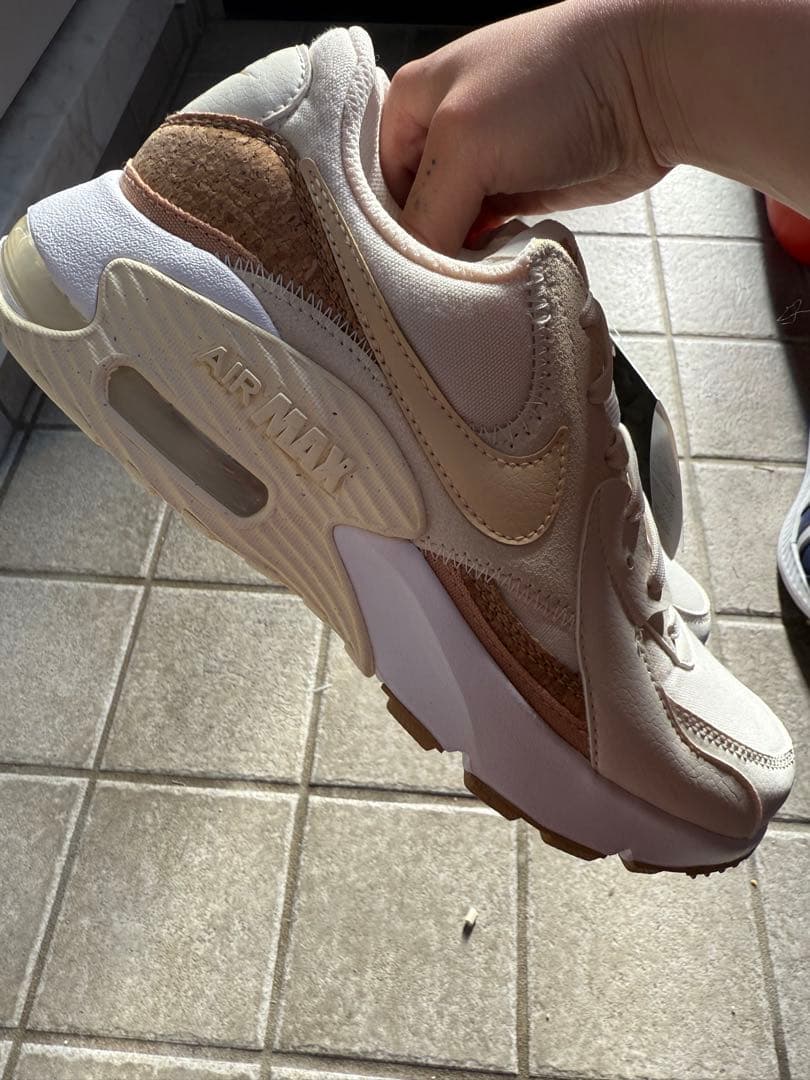 Nike Air Max エクシーコルク