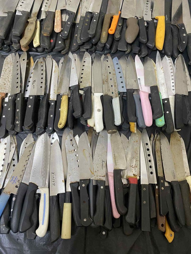 包丁いろいろ 300本大量まとめ売り 和包丁/ステンレス/果物ナイフ ジャンク品