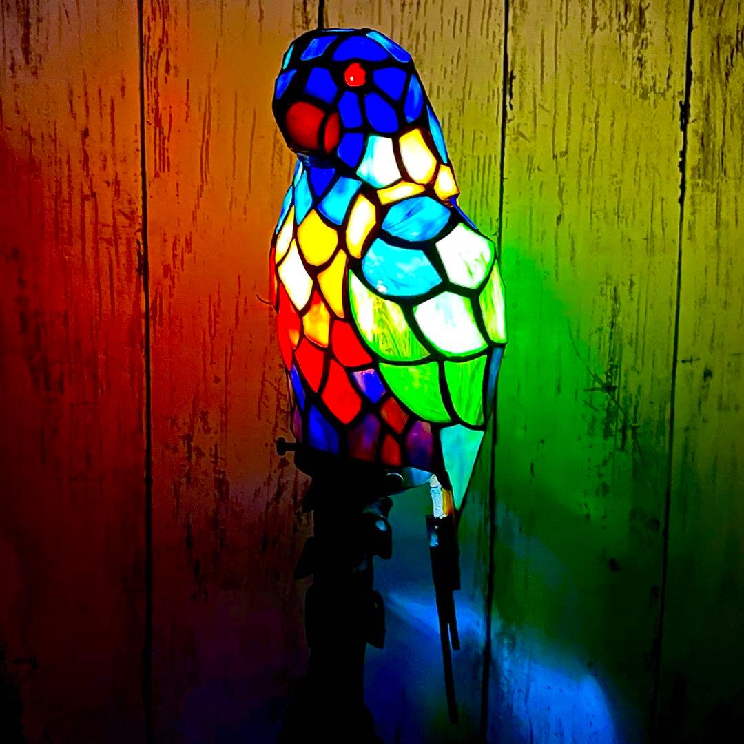 オウムのステンドグラスランプ