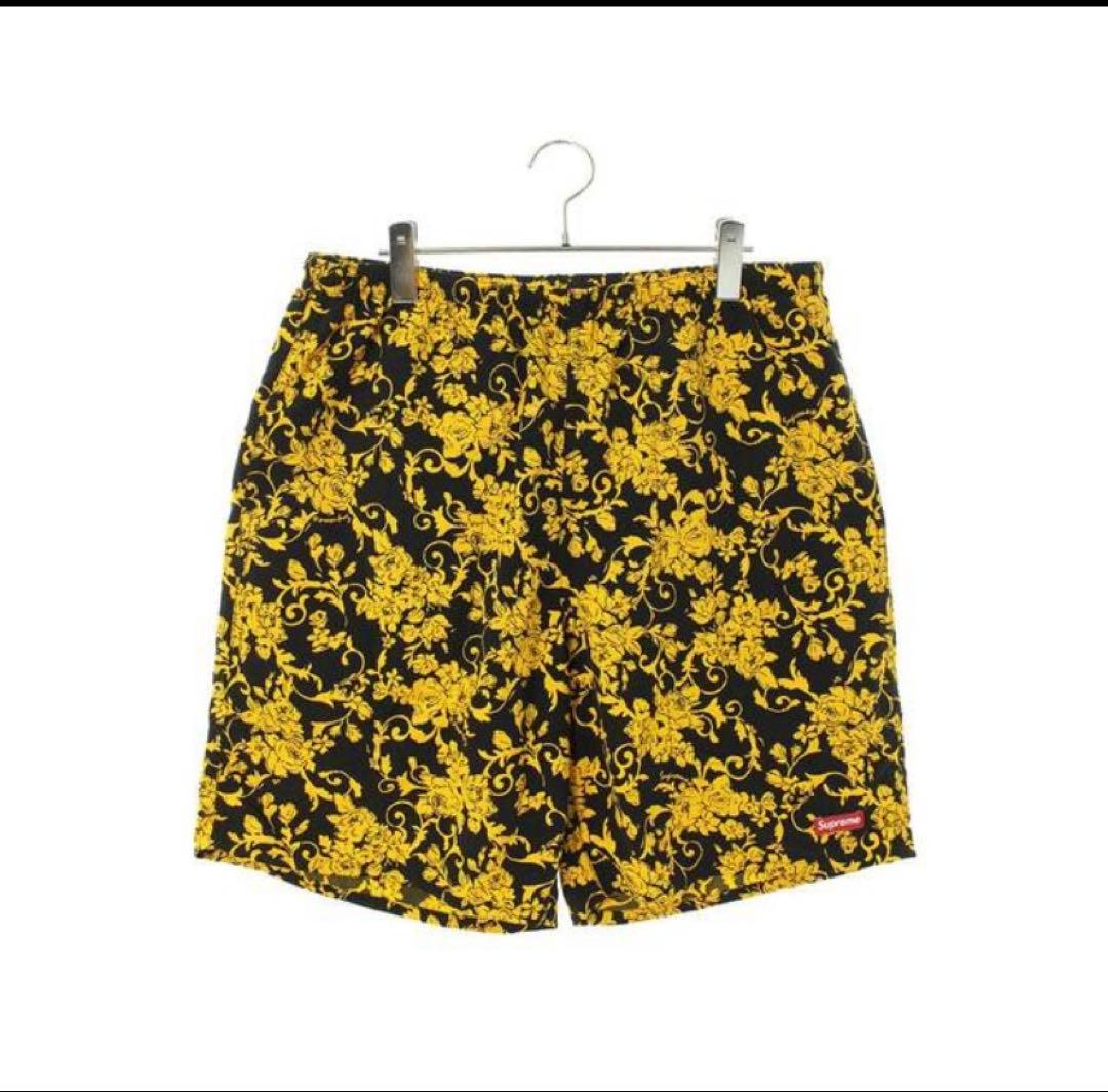 ウェア supreme nylon water short black floral S