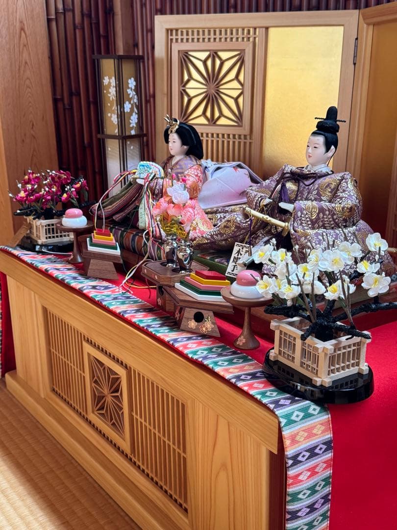 【新品同様】伝統工芸士望月龍翠作 親王飾り雛人形 書院障子屏風木製台座 正絹衣装