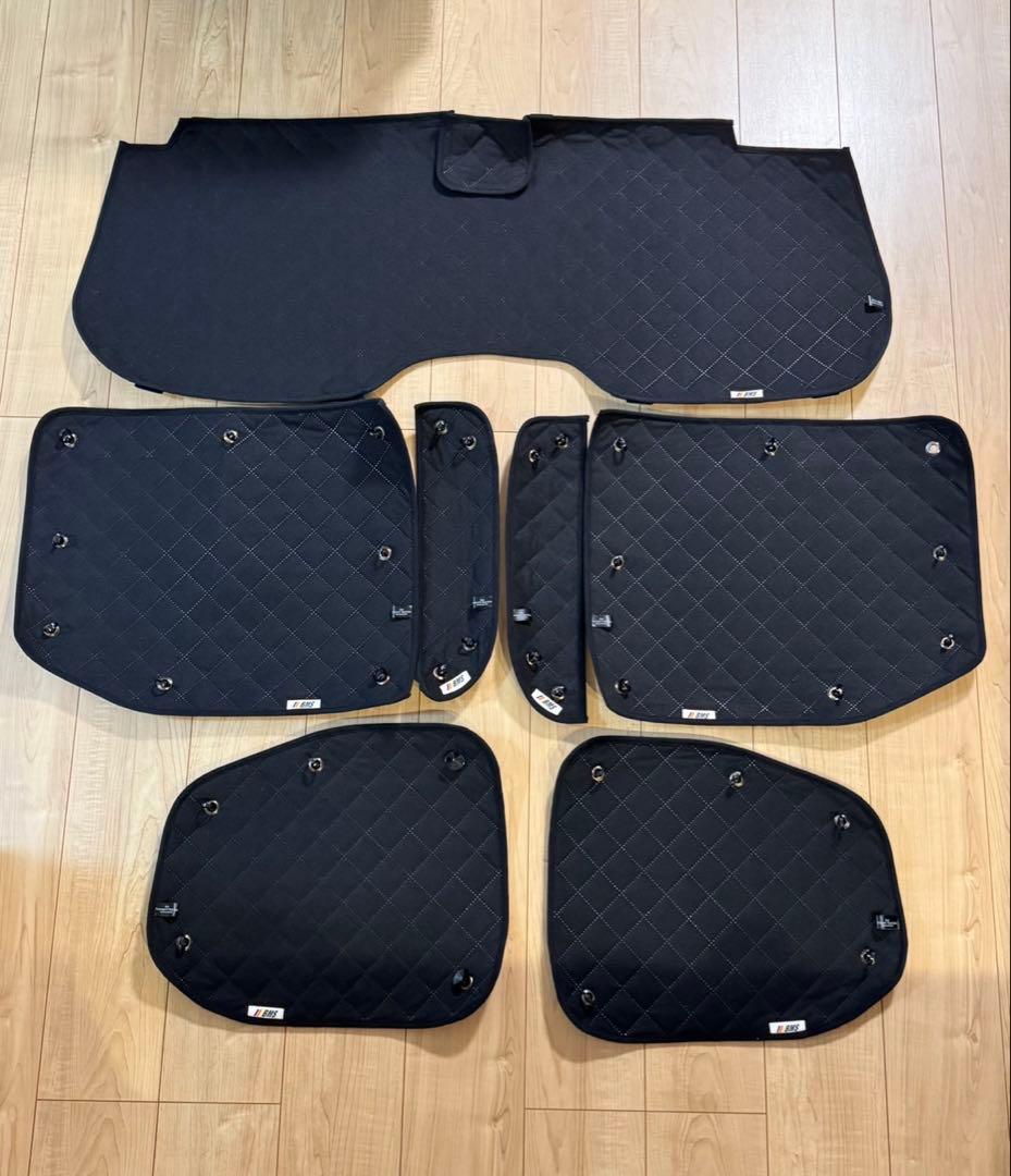 再値下げしました◎ベルランゴ リフター ブラックアルミサンシェード全窓フルセット