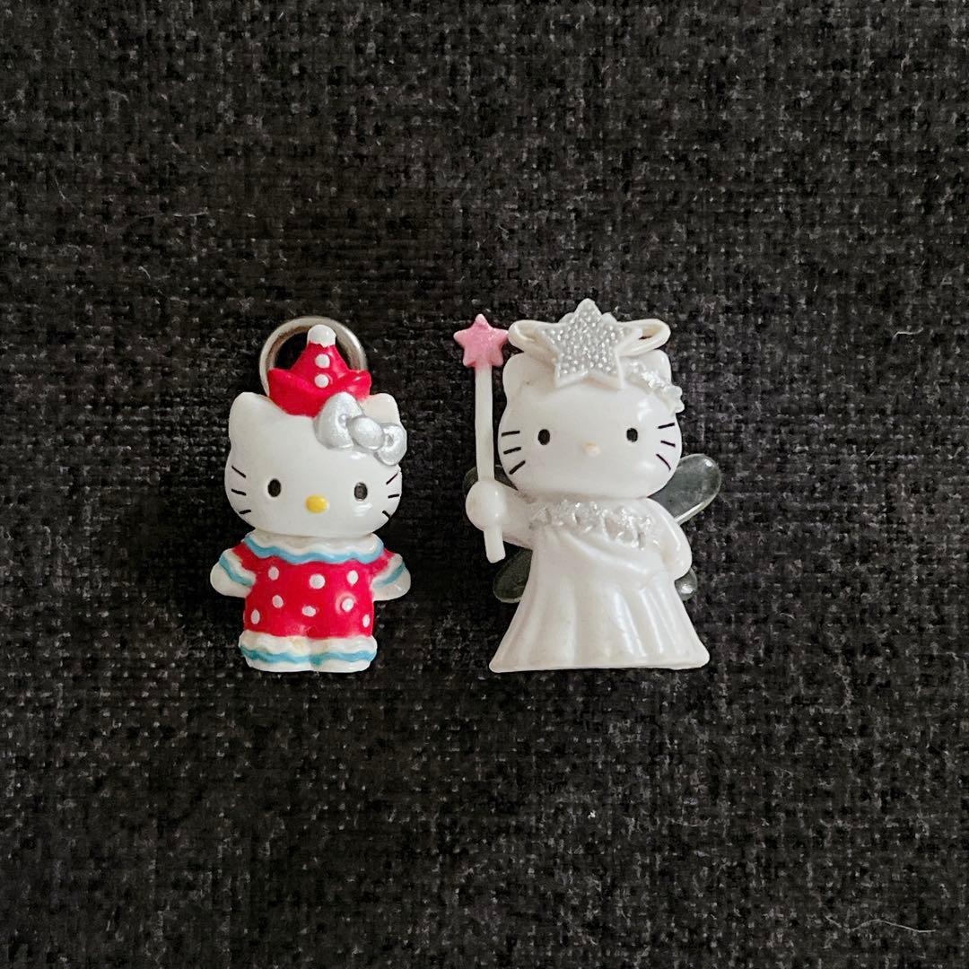 ハローキティ　ストラップ　キーホルダー　コレクターズマスコット　23個まとめ売り